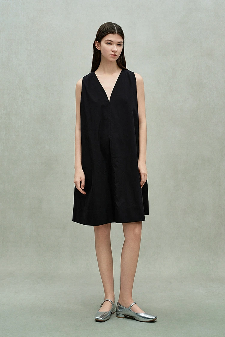 মহিলাদের কটন ক্যাজুয়াল প্লাঞ্জিং ভি-নেক ড্রেস